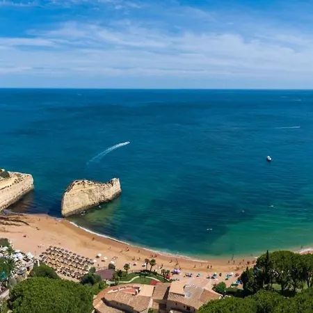Casa Azul 1 - Senhora Da Rocha, Algarve Apartment *