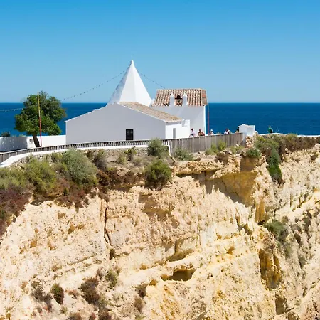 Casa Azul 1 - Senhora Da Rocha, Algarve Apartment *