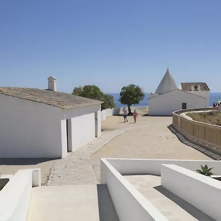 Casa Azul 1 - Senhora Da Rocha, Algarve Apartment