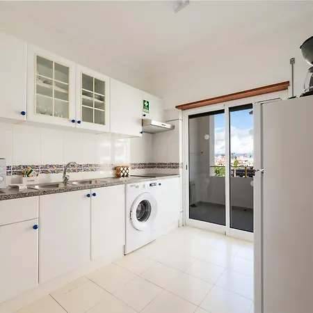 Casa Azul 1 - Senhora Da Rocha, Algarve *