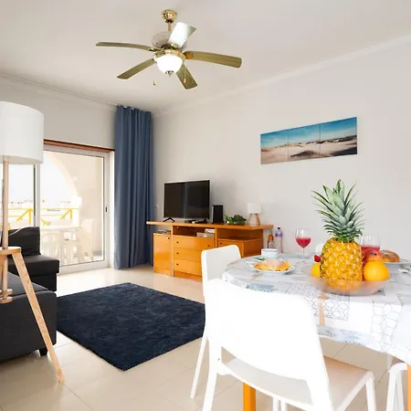 Casa Azul 1 - Senhora Da Rocha, Algarve Apartment *